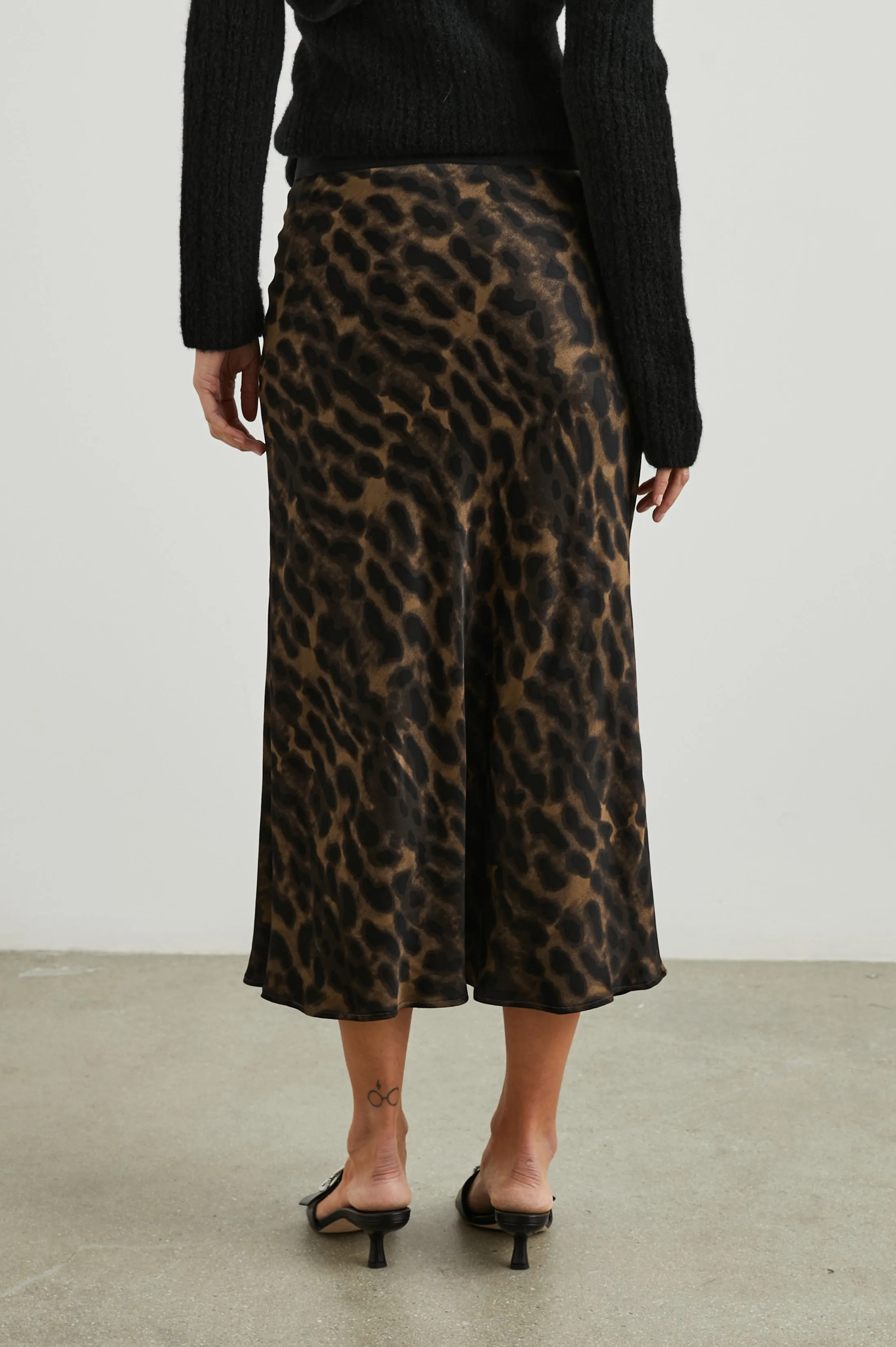 BERLIN SKIRT - UMBER LEOPARD