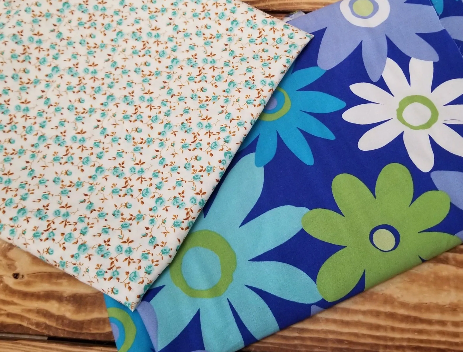 End of Bolt: 2 yards of Designer Deadstock Retro Flower Power Blue Cotton Spandex Poplin Woven-remnant