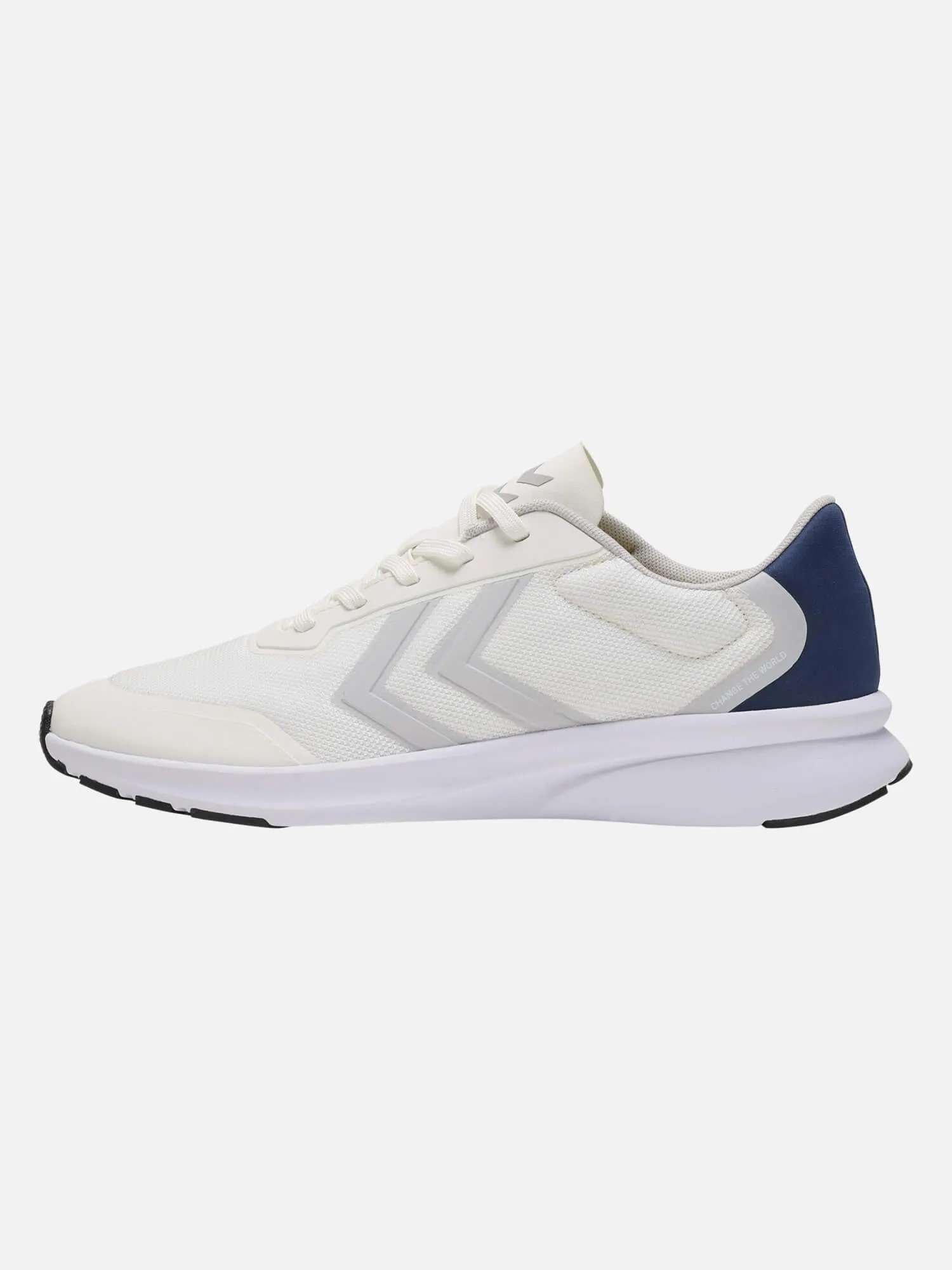 Flow Breather Men White Training Shoes