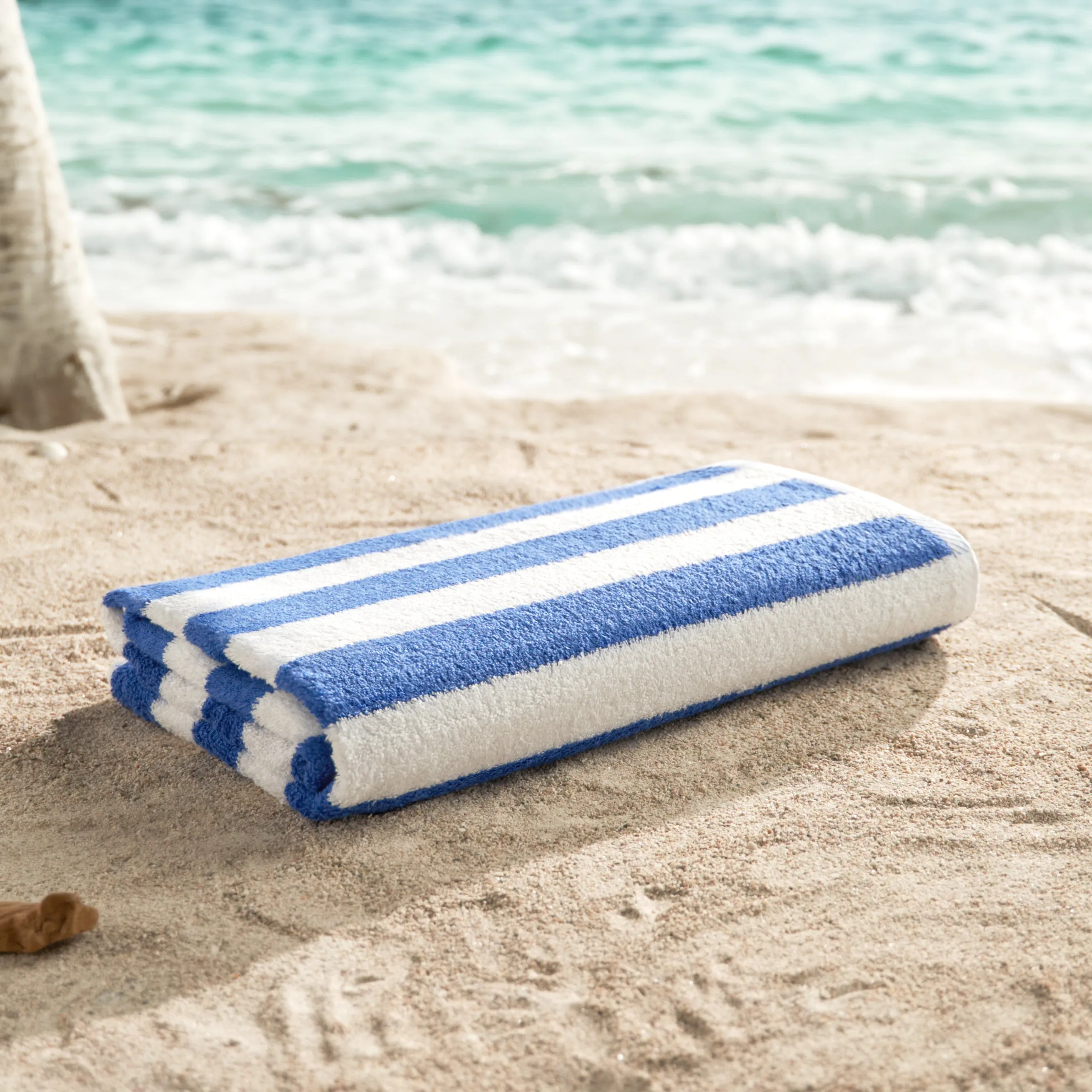 Hotel Cabana Stripe Pool Towel