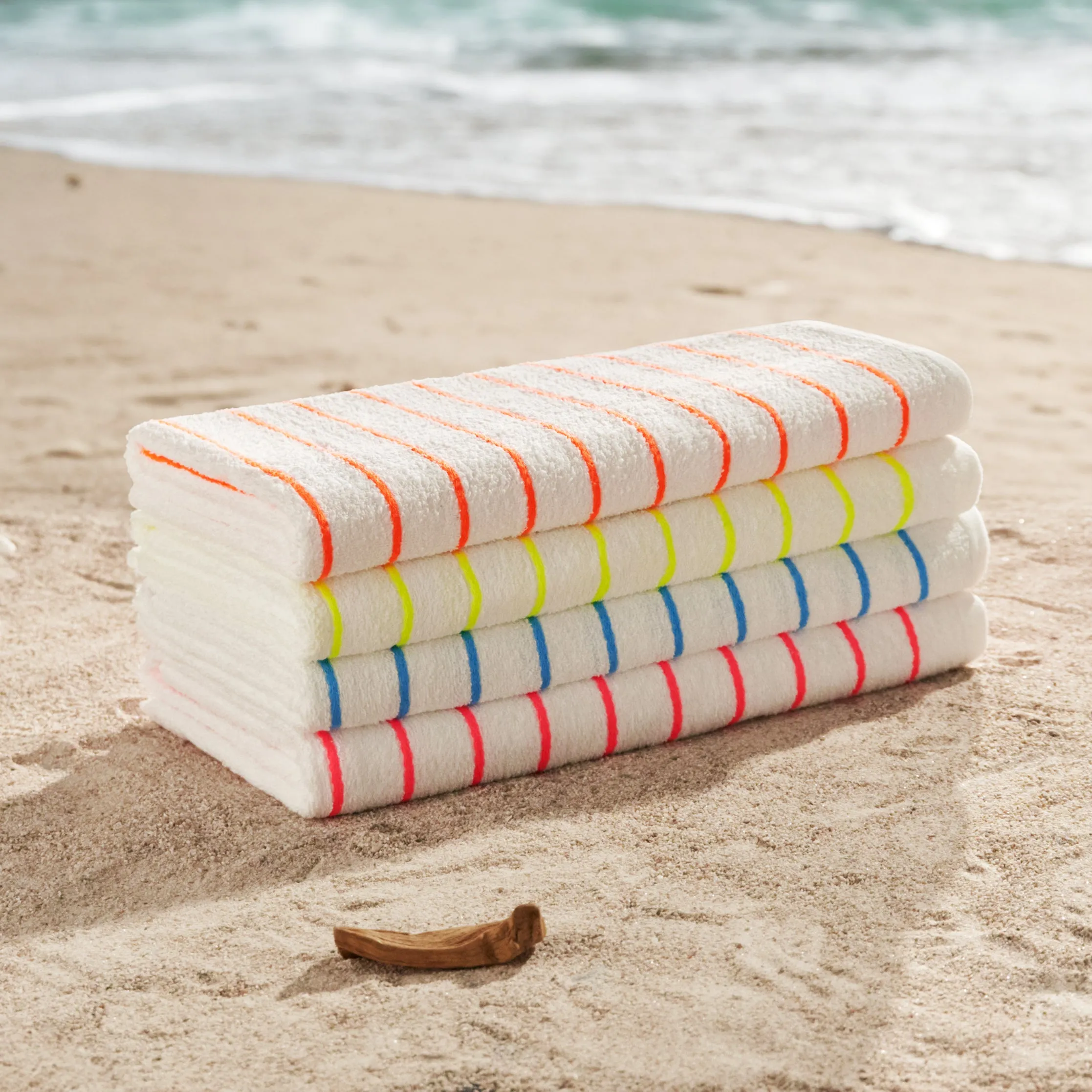 Hotel Splash Horizontal Stripe Pool Towel