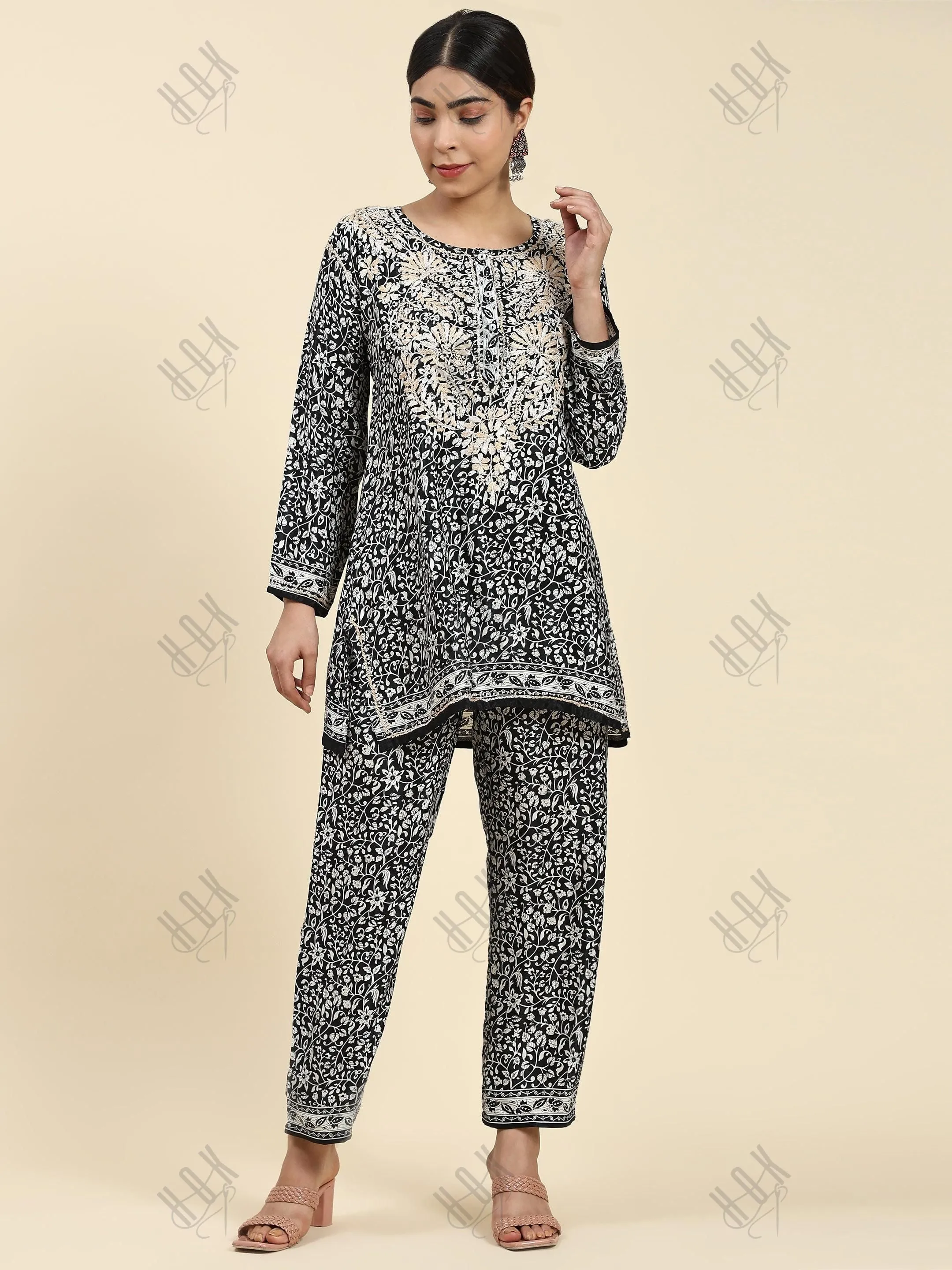 Samma Chikankari Co-ord set in Polysilk for Women- Black With Golden