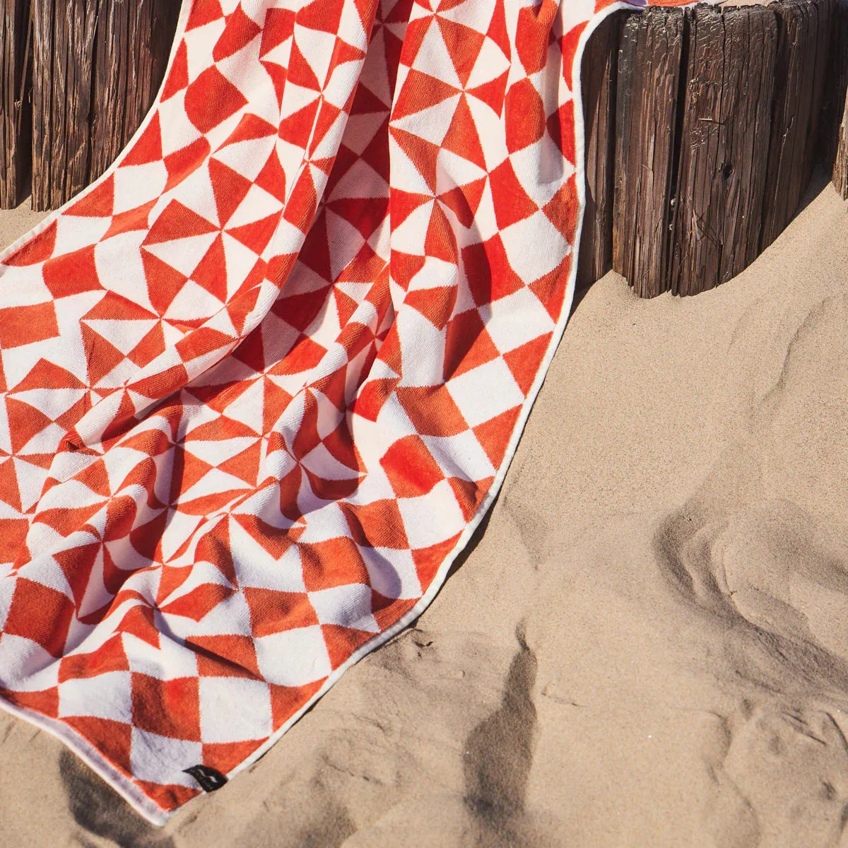 SLOWTIDE GATSBY BEACH TOWEL - RUST