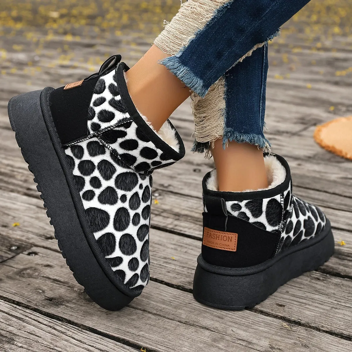 Winter Women Platform Boots New Leopard fashion High Quality Shoes for Women Slip-on Thickened Fluff Snow Round Toe Boots Women